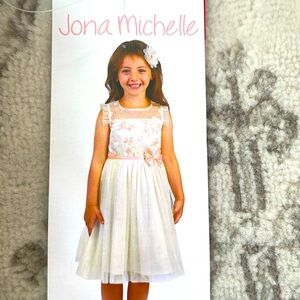 Sz 6 Jona Michelle Floral Dress